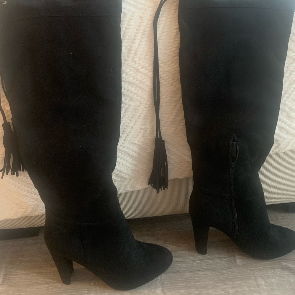 Black Boots